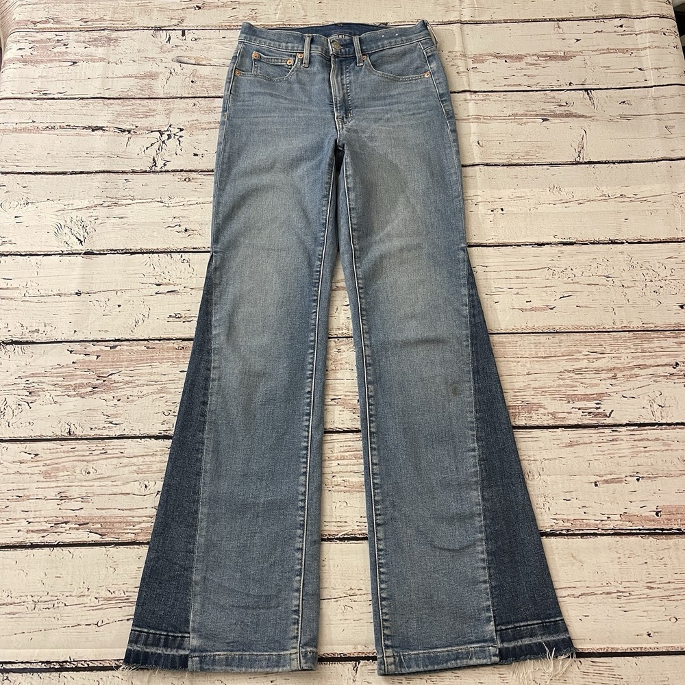Gap High Rise Patched 70's Flare Jeans Medium Indigo Size 26/2r 32" Inseam